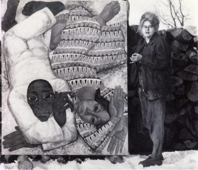 Míla Doleželová s jedním ze svých obrazů, Klatovec, 
kolem roku 1962. Foto: Jiří Müller (Obr. 2)